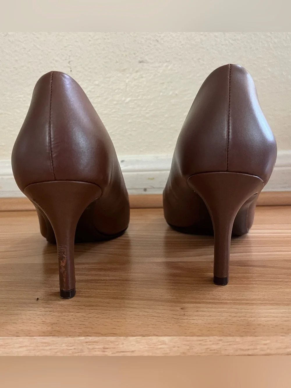 Naturalizer Brown Pointed Leather Pumps